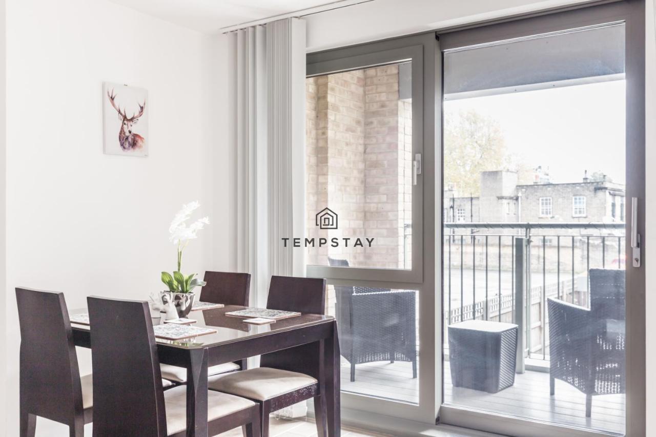 Modern Private Apartment -Balcony-Tube Station ลอนดอน ภายนอก รูปภาพ